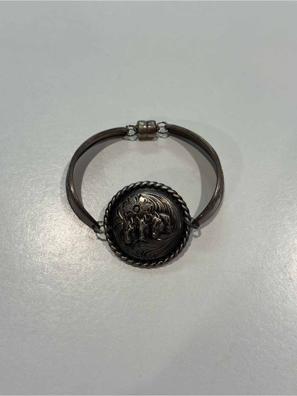 Vintage Silver-Tone Floral Western Concho Bracelet